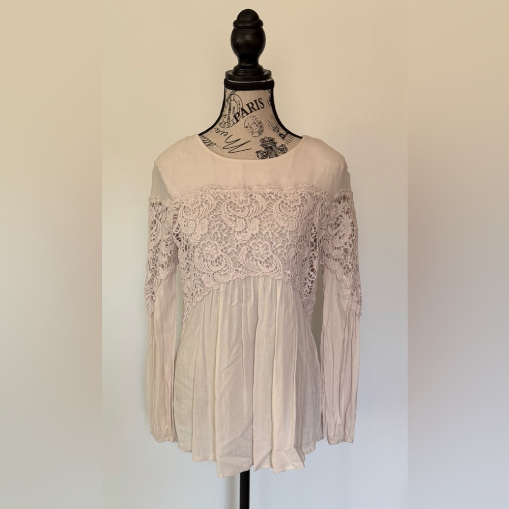 XCVI Crepe-like/pleated Top